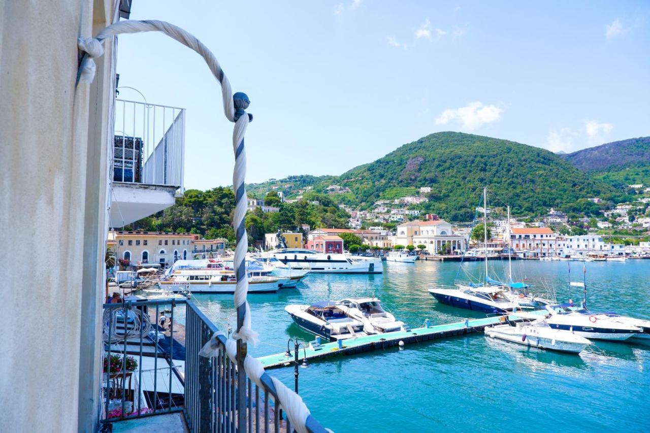 La Casa Di Antonia Lägenhet Ischia Exteriör bild